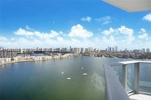 17301 Biscayne Blvd 2310 photo 20