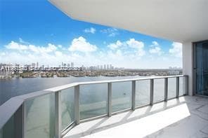 17301 Biscayne Blvd 2310 photo 18