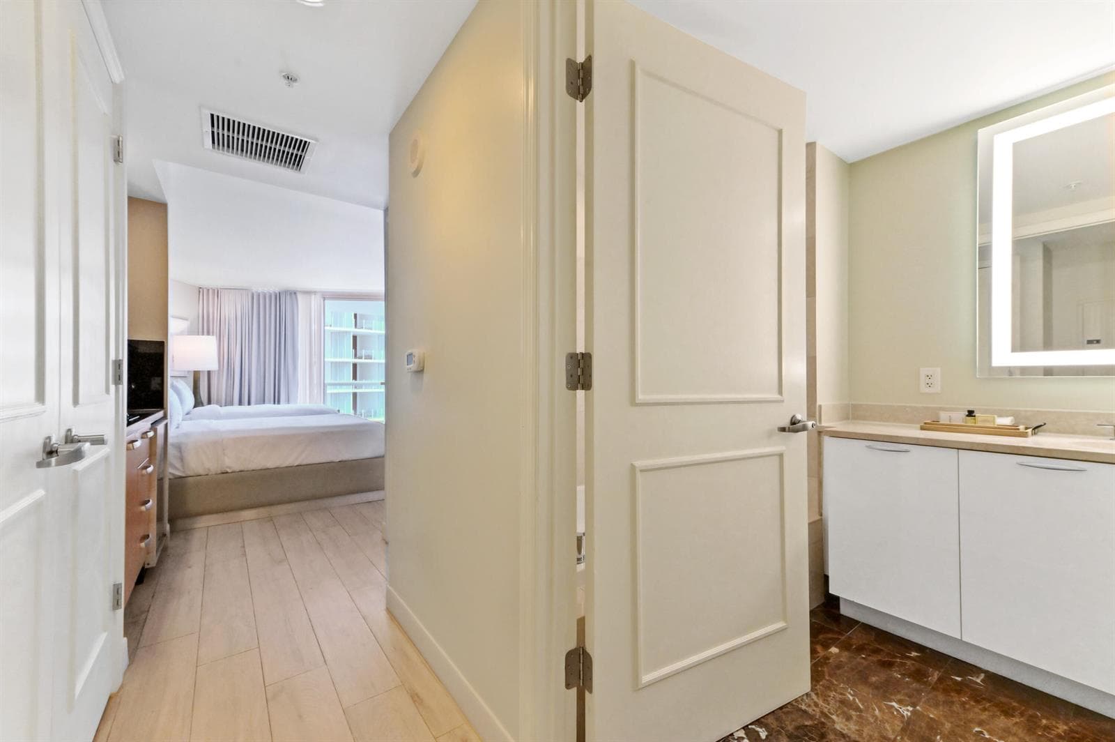 505 N Fort Lauderdale Beach Boulevard #1708 photo 17
