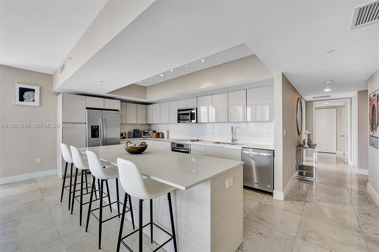 2600 E Hallandale Beach Blvd T3201 photo 16