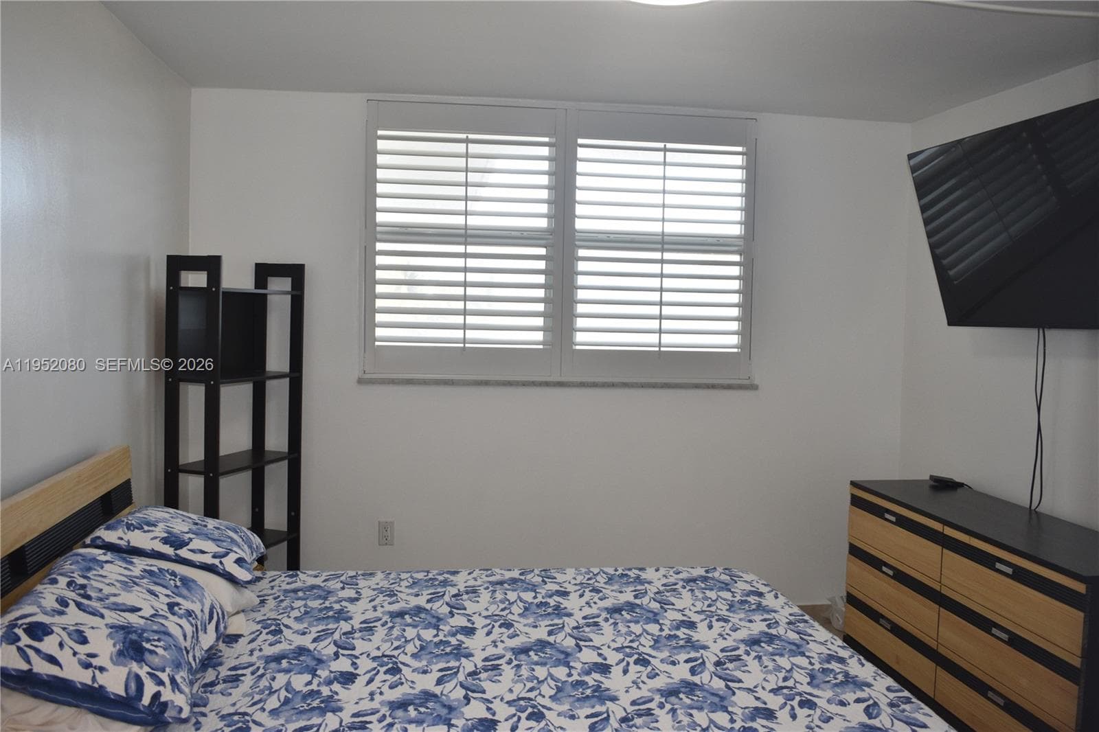 465 Ocean Dr 524 photo 18