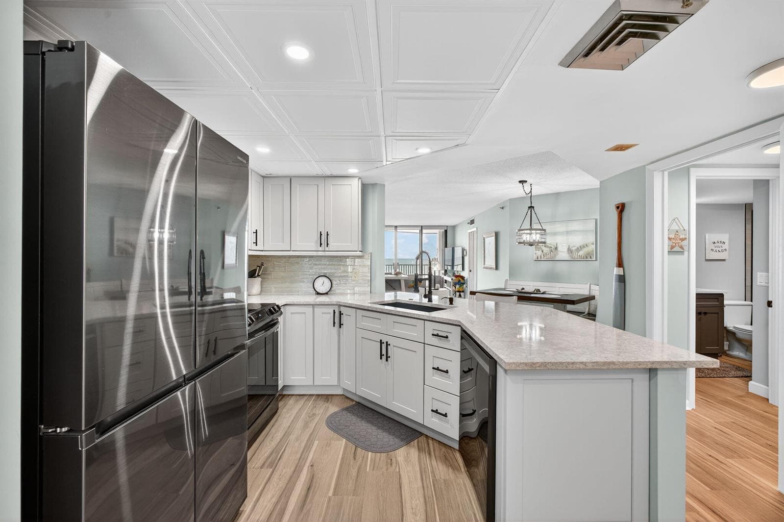 9650 S Ocean Drive 302 photo 2