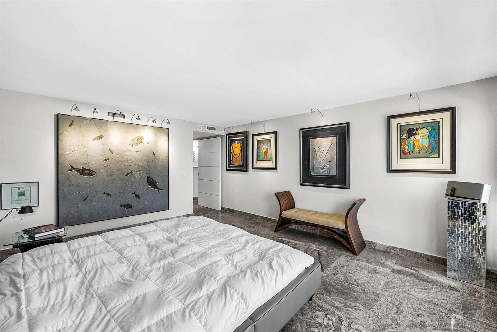 2066 N Ocean Boulevard 9ne photo 19