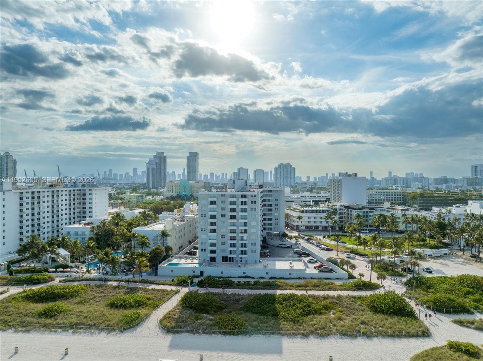 465 Ocean Dr 419 photo 20