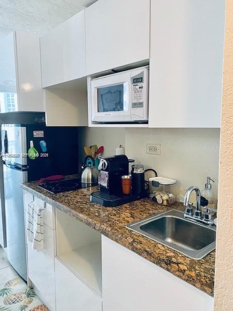 19201 Collins Ave 1102 photo 2