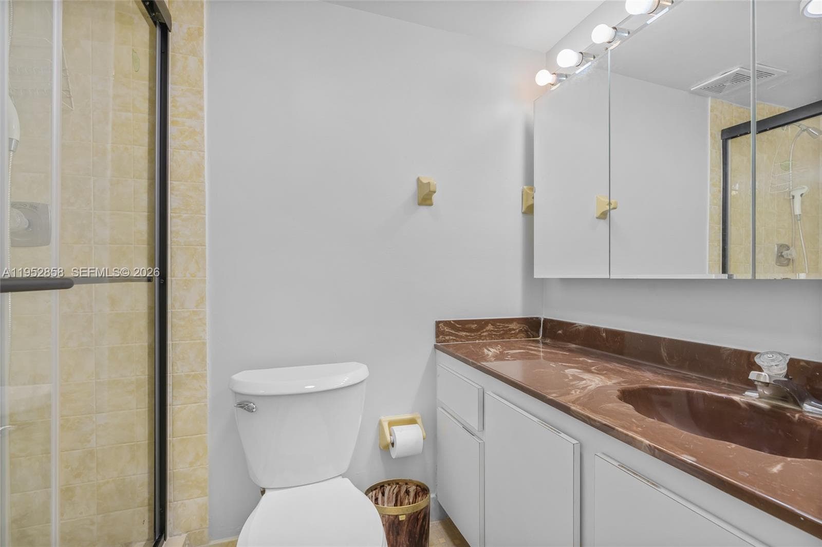 4141 Collins Ave 201 photo 17