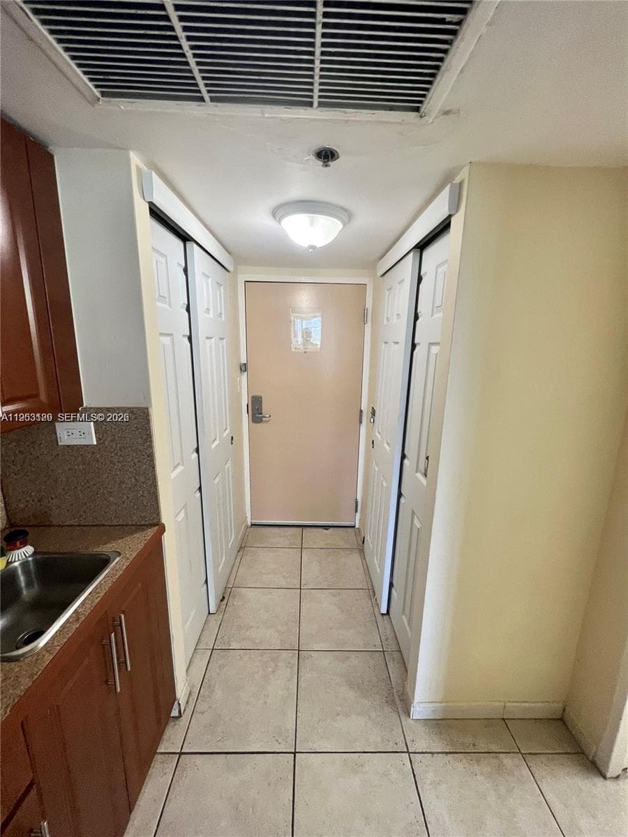 19201 Collins Ave 242 photo 18