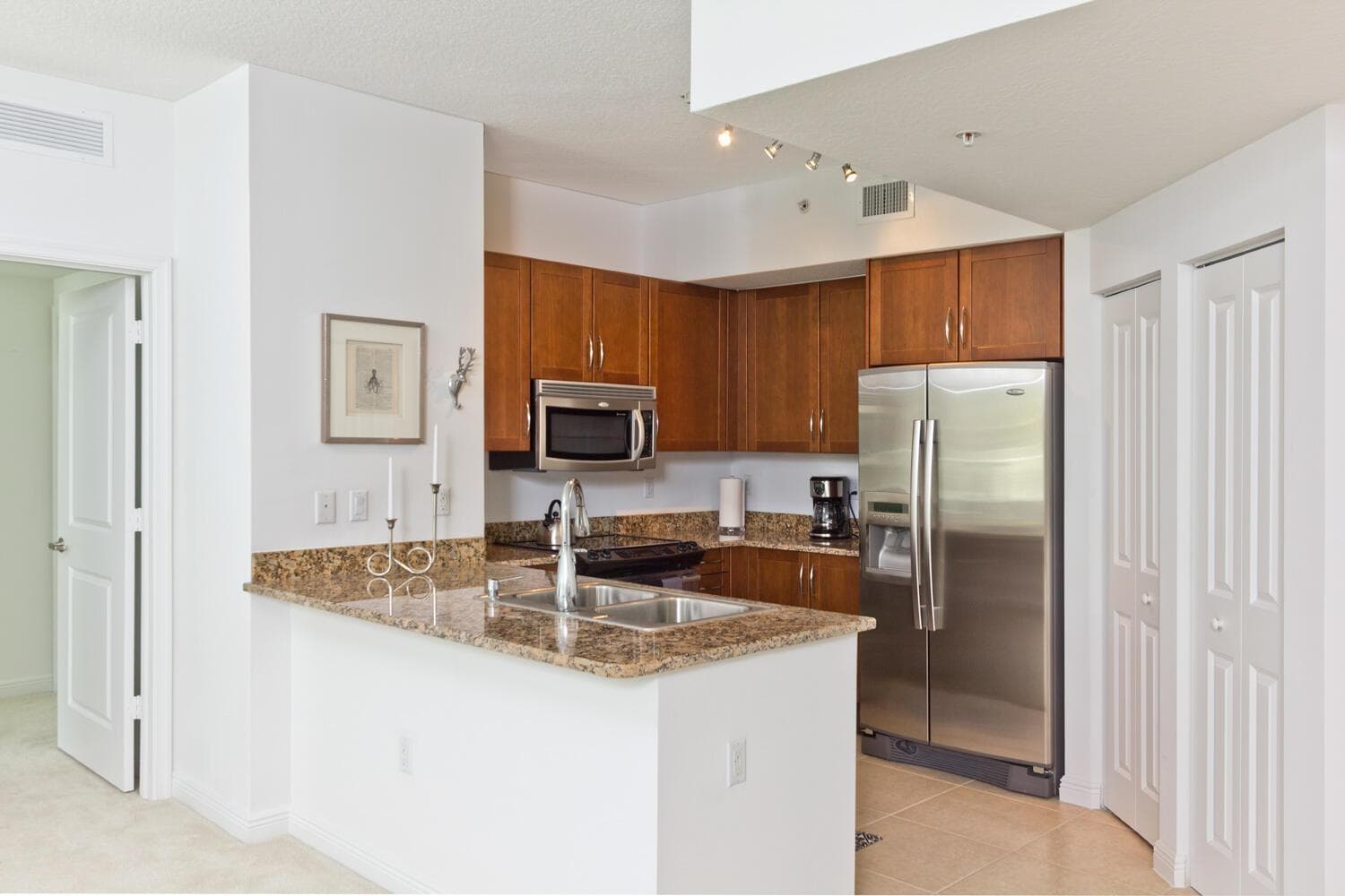 450 N Federal Highway 609 photo 12