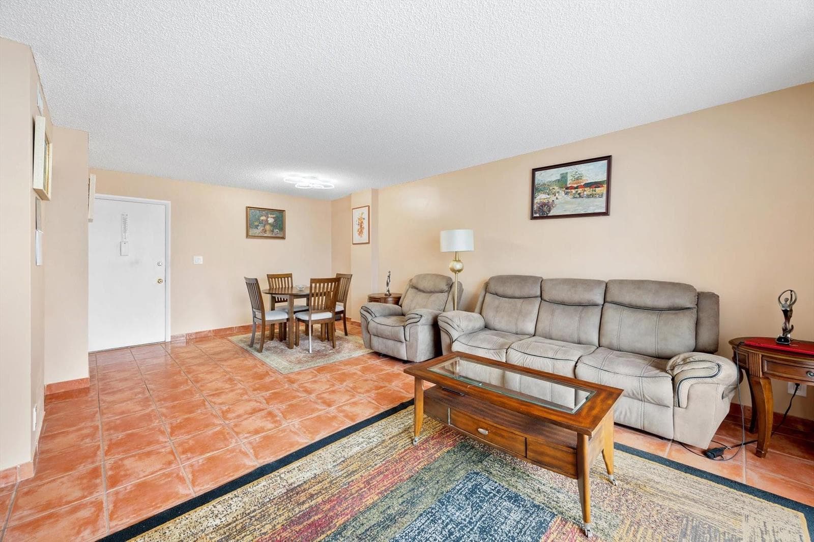 3161 S Ocean Drive 409 photo 6