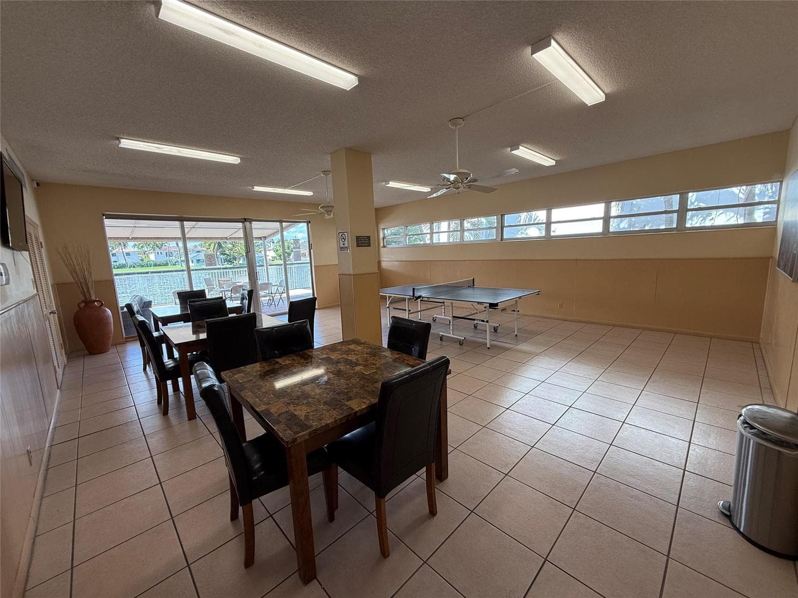 3161 S Ocean Drive 901 photo 20