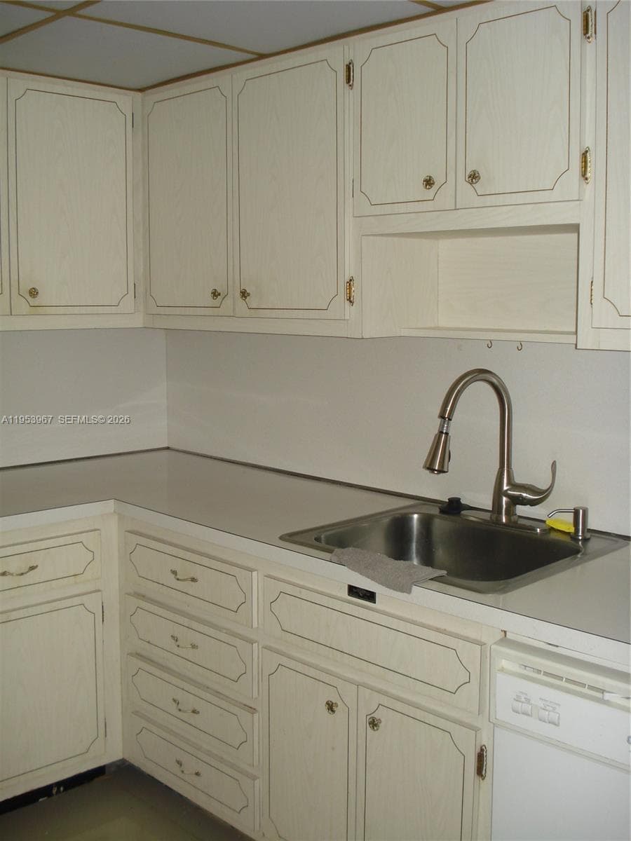 1965 S Ocean Dr 10P photo 12