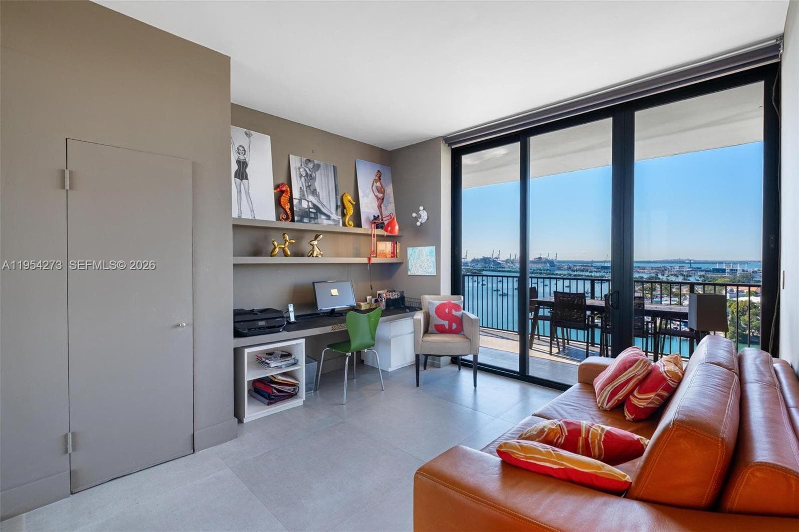 1000 Venetian Way 1501 photo 23