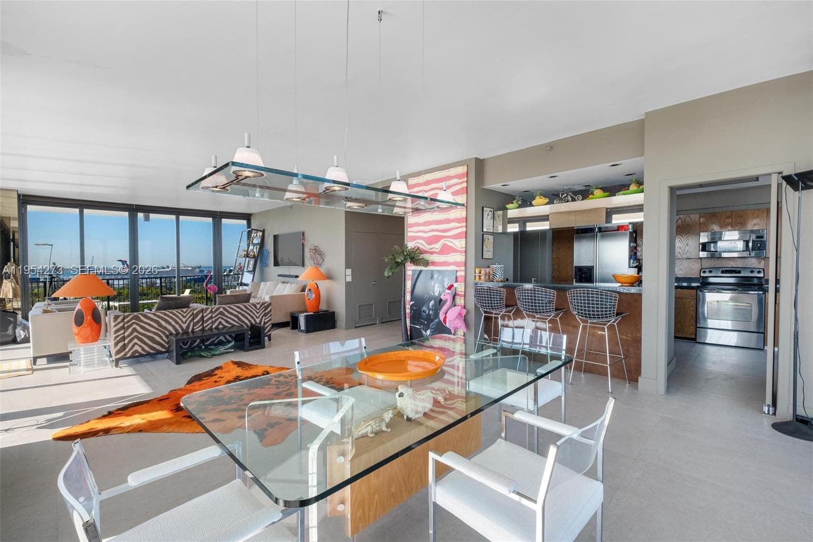 1000 Venetian Way 1501 photo 13