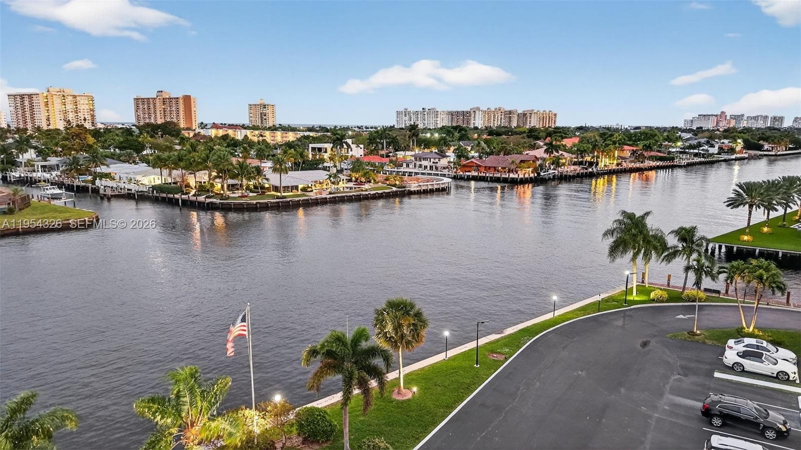 6471 Bay Club Dr 3 photo 13