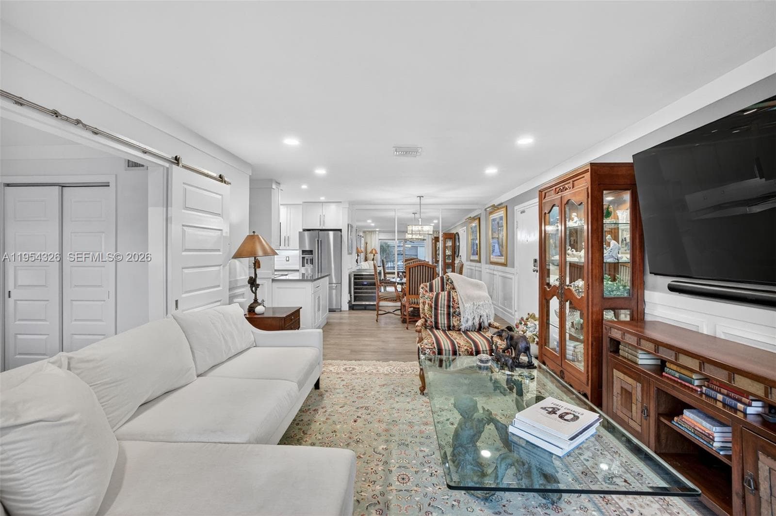 6471 Bay Club Dr 3 photo 5