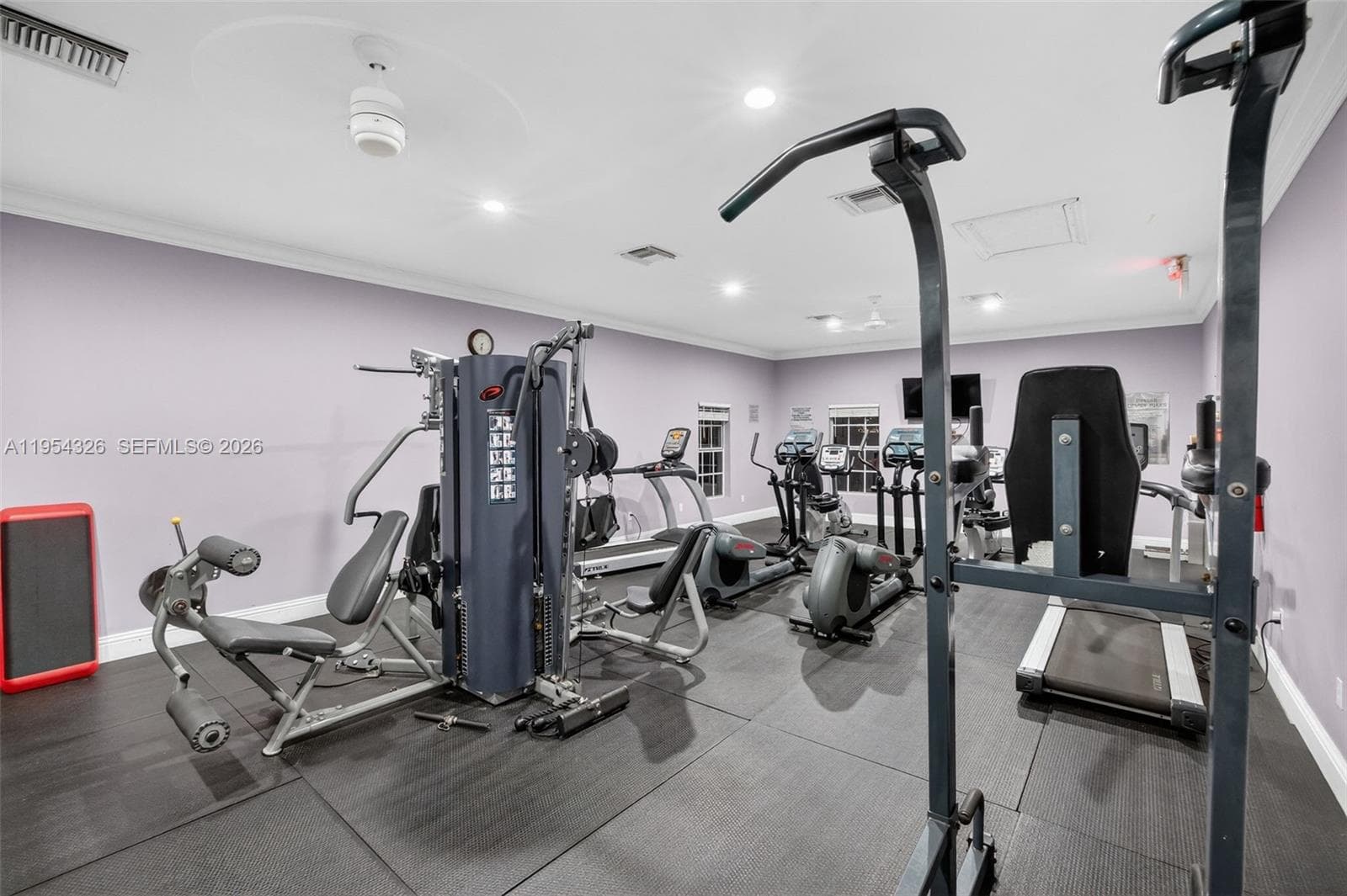 6471 Bay Club Dr 3 photo 10
