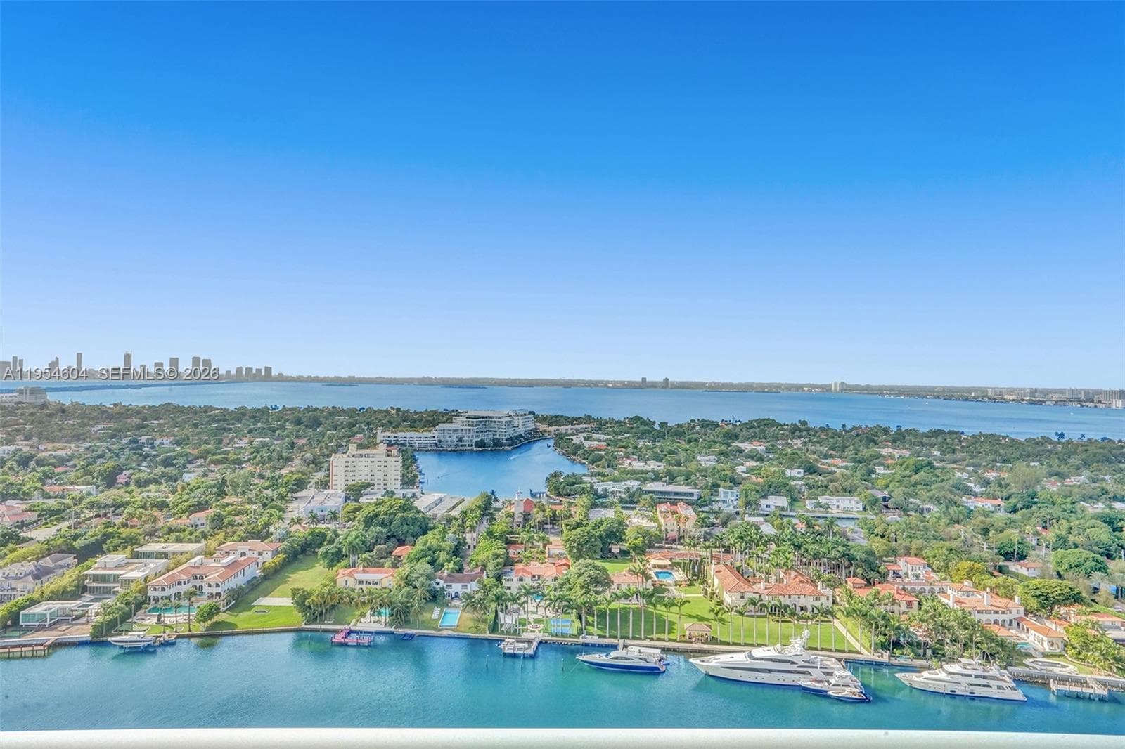 4775 Collins Ave 3007 photo 16