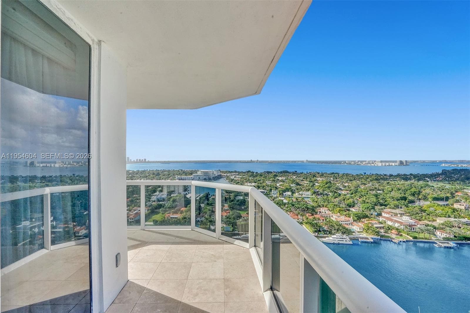 4775 Collins Ave 3007 photo 14