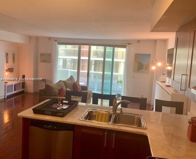 9499 Collins Ave 205 photo 4