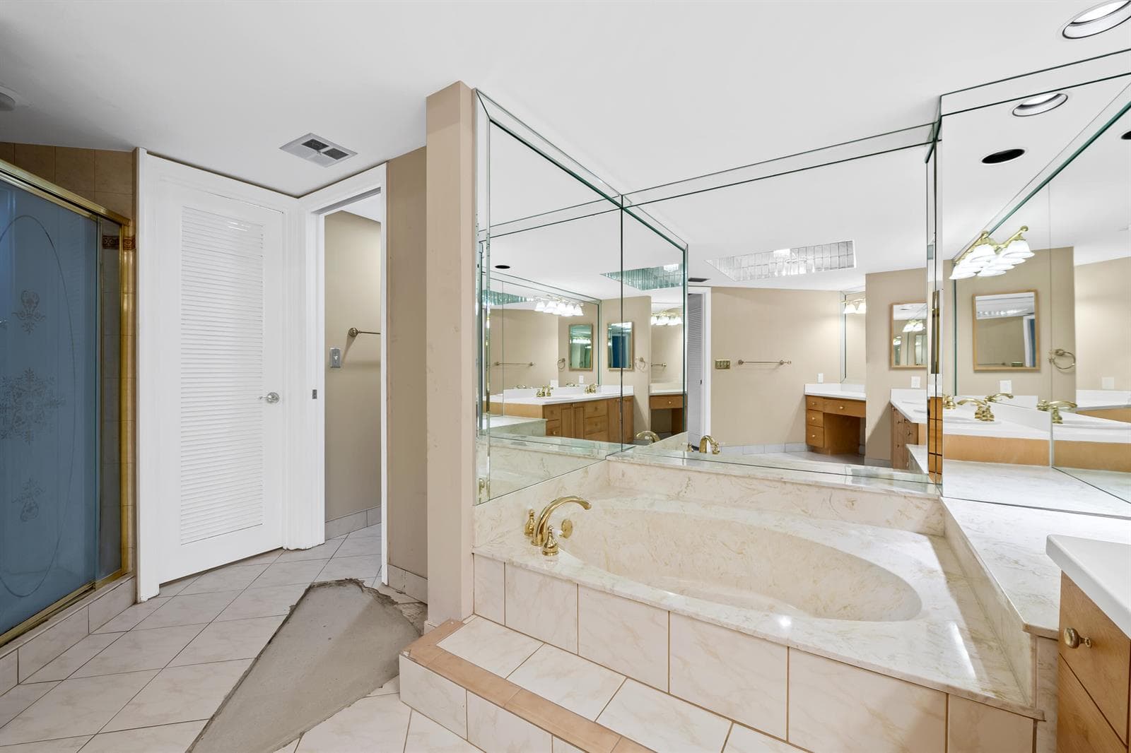800 Jeffery Street 103 photo 18