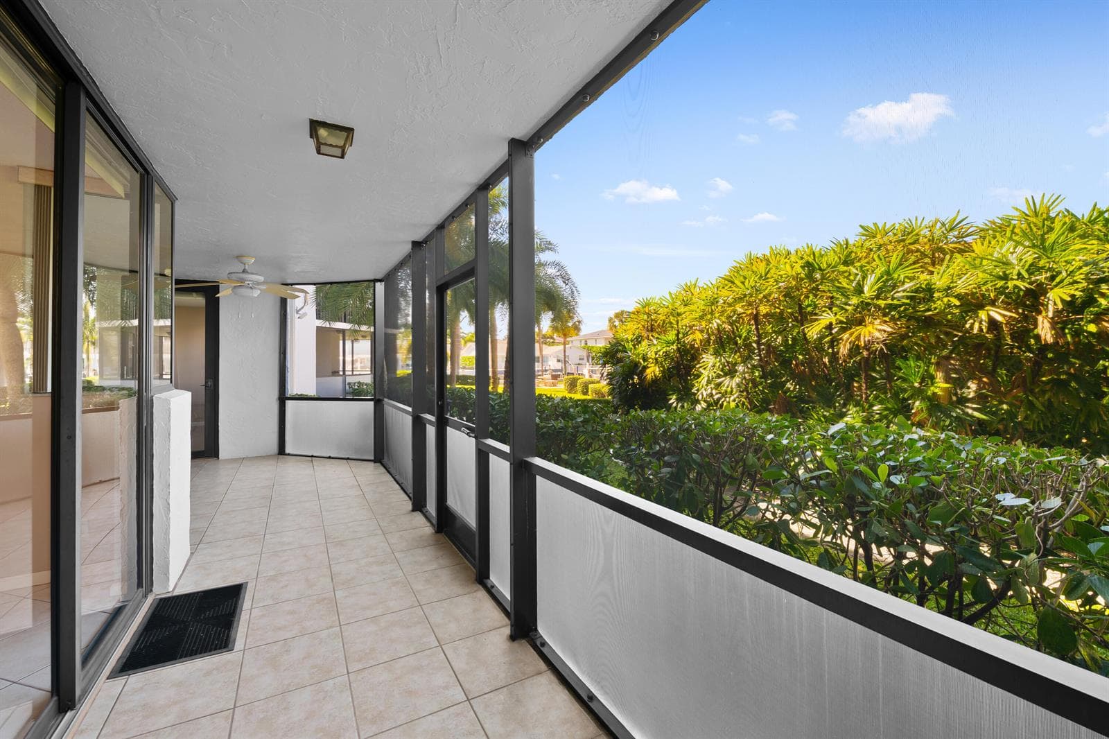800 Jeffery Street 103 photo 8