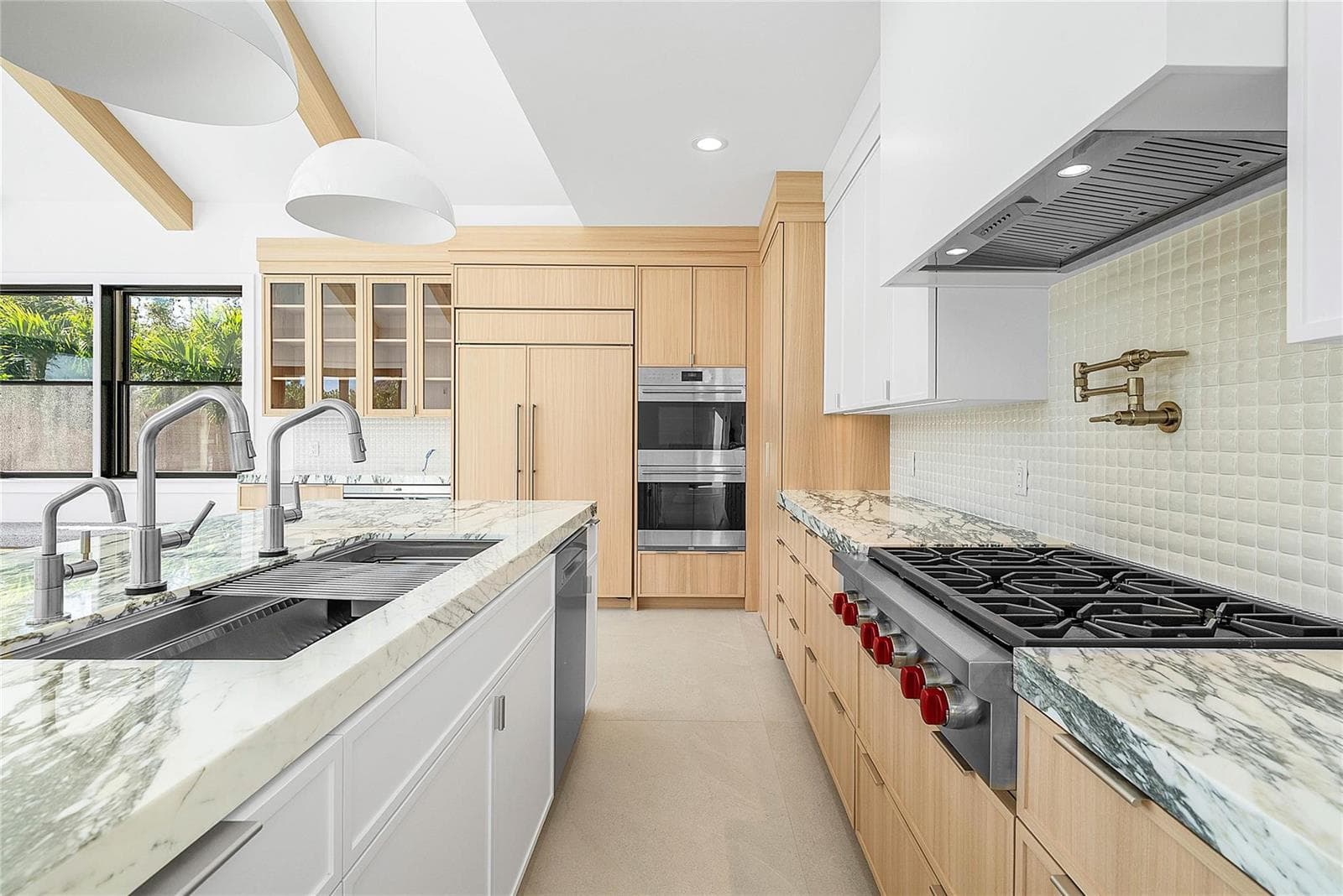 8 Leeward Circle photo 9