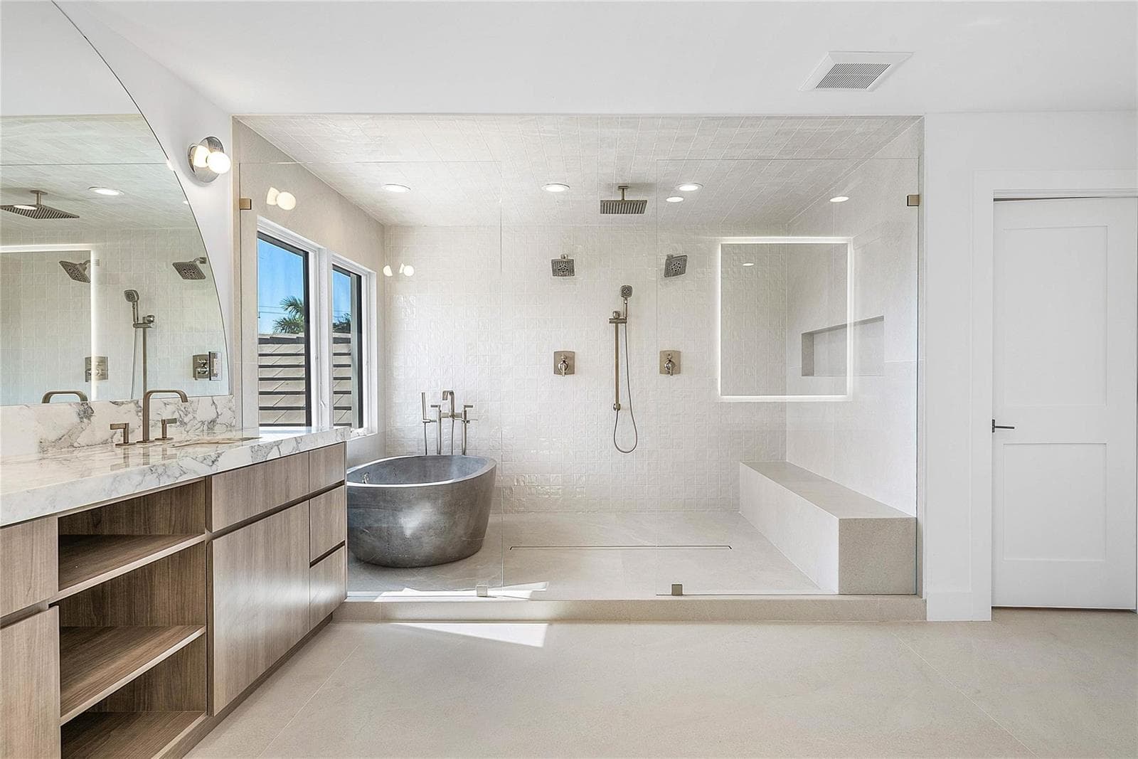 8 Leeward Circle photo 18