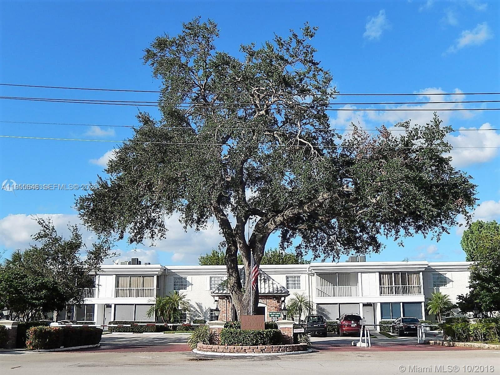 6471 Bay Club Dr 2 photo 22