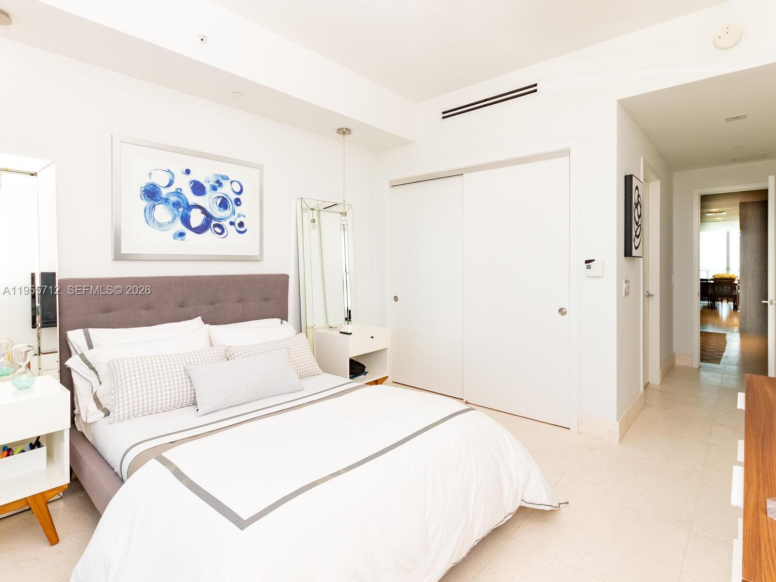 360 Ocean Dr 606S photo 16