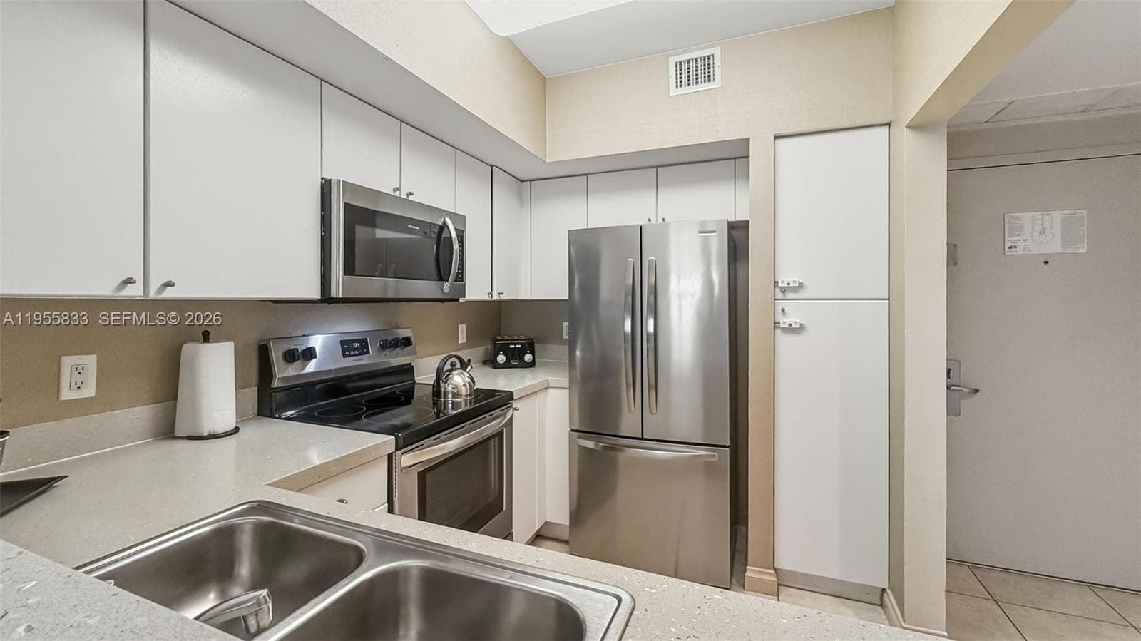 17375 Collins Ave 2401 photo 12