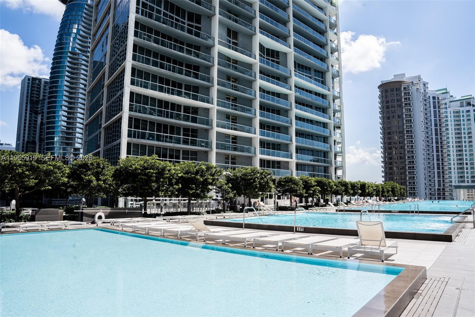 495 Brickell Ave 3208 photo 18