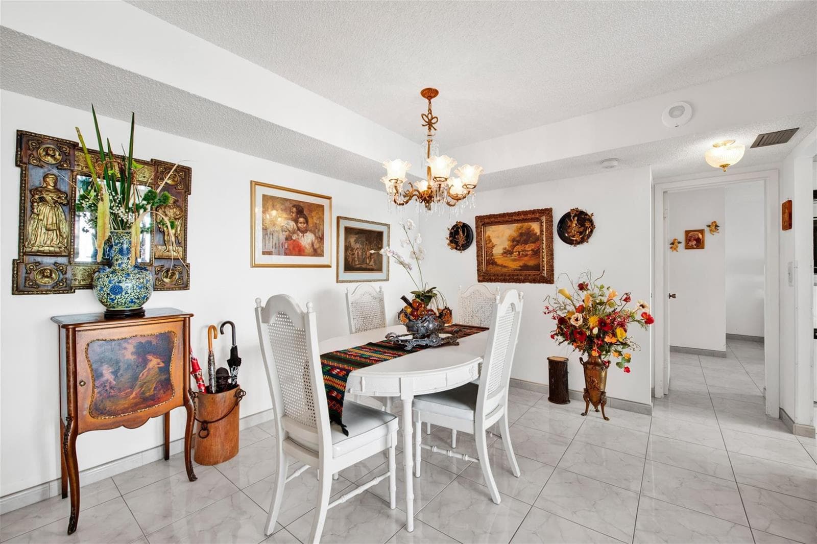 301 174th Street 2202 photo 11