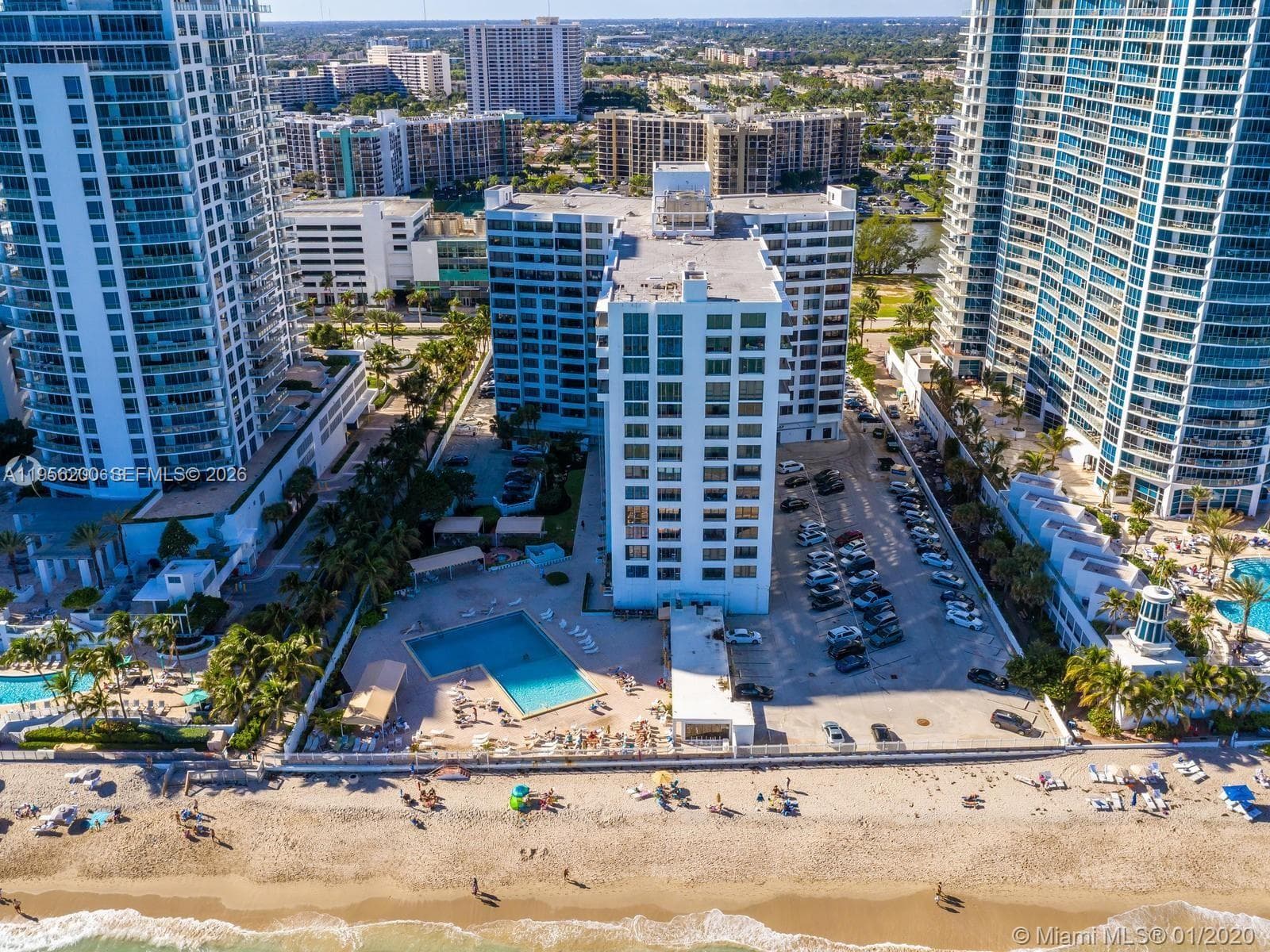 3505 S Ocean Dr 901 photo 24