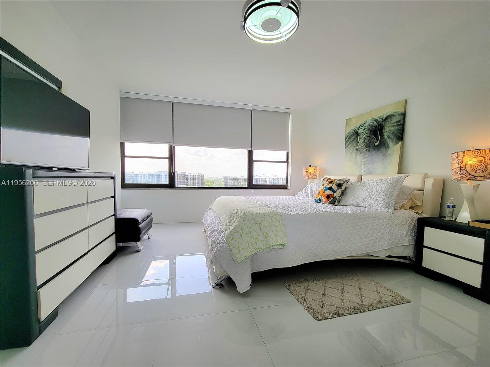 3505 S Ocean Dr 901 photo 10