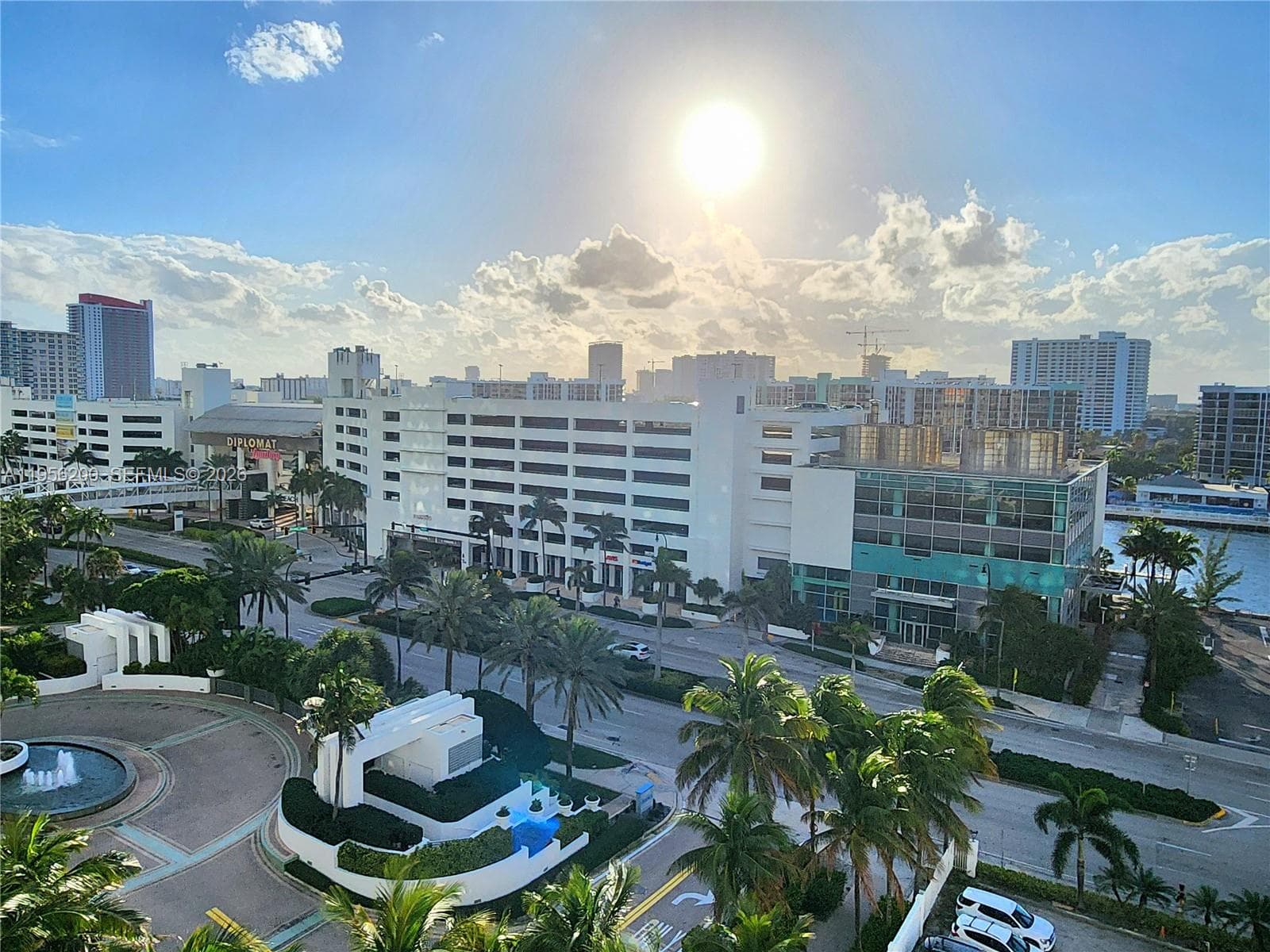 3505 S Ocean Dr 901 photo 18