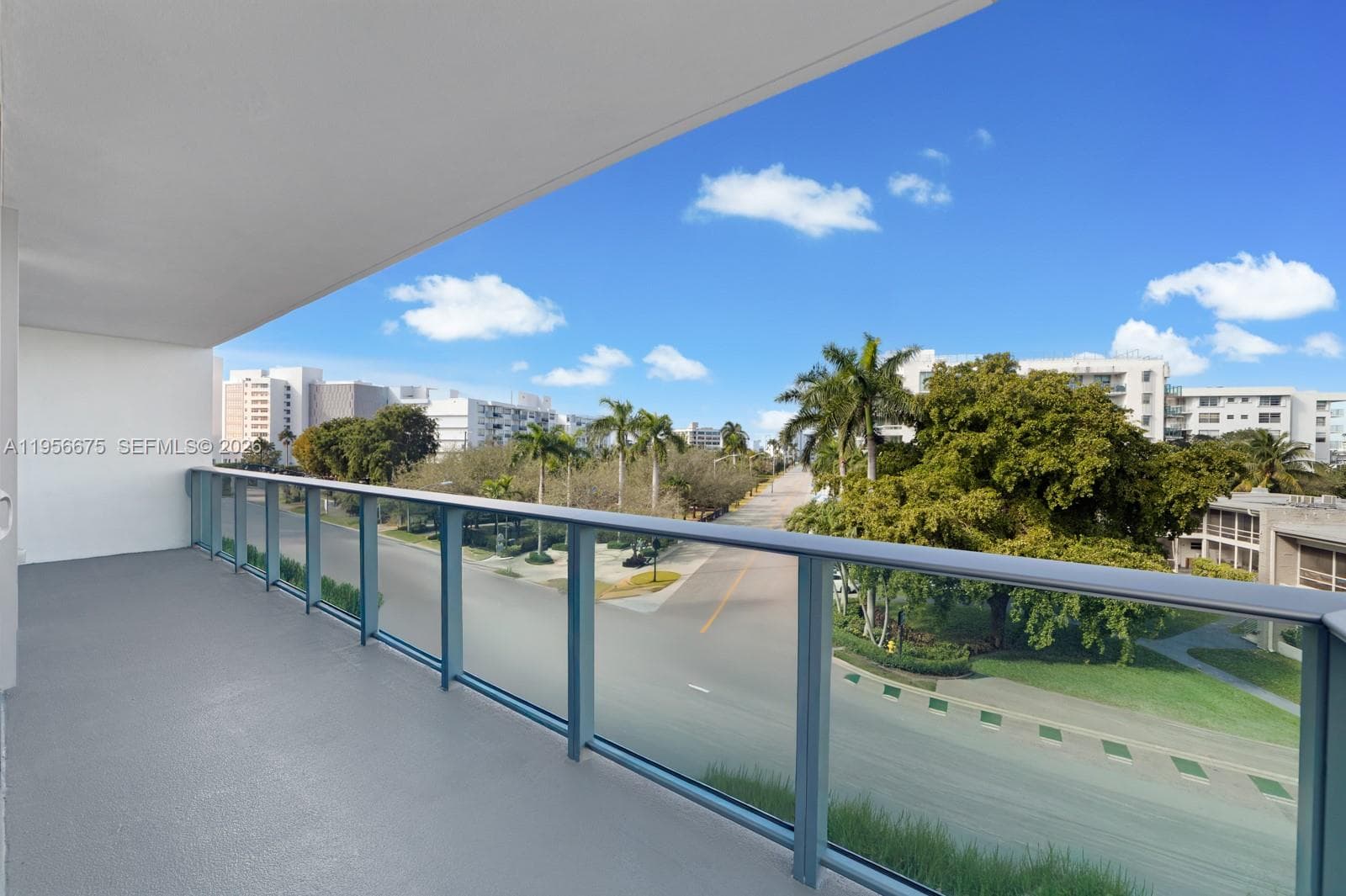 9221 E Bay Harbor Drive 412 photo 22