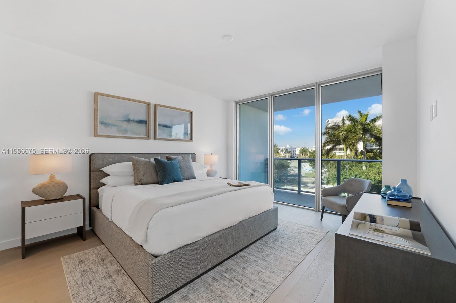 9221 E Bay Harbor Drive 412 photo 7