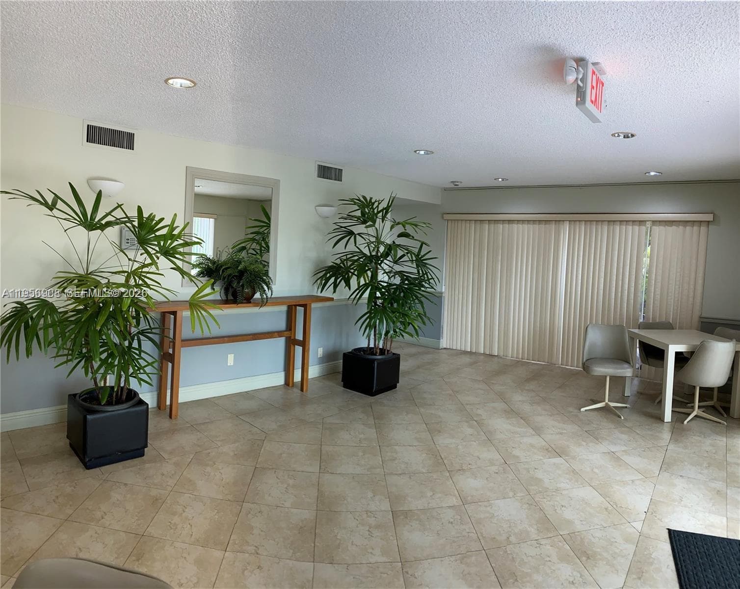 7900 Camino Cir 403 photo 2