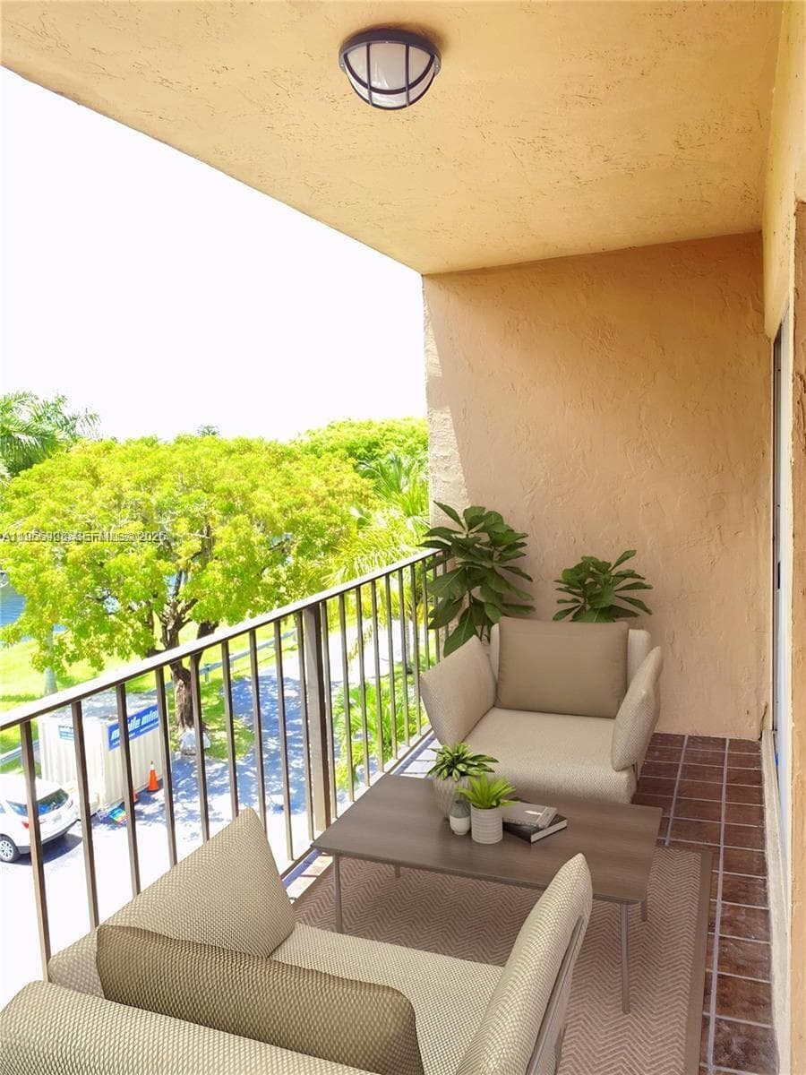 7900 Camino Cir 403 photo 8