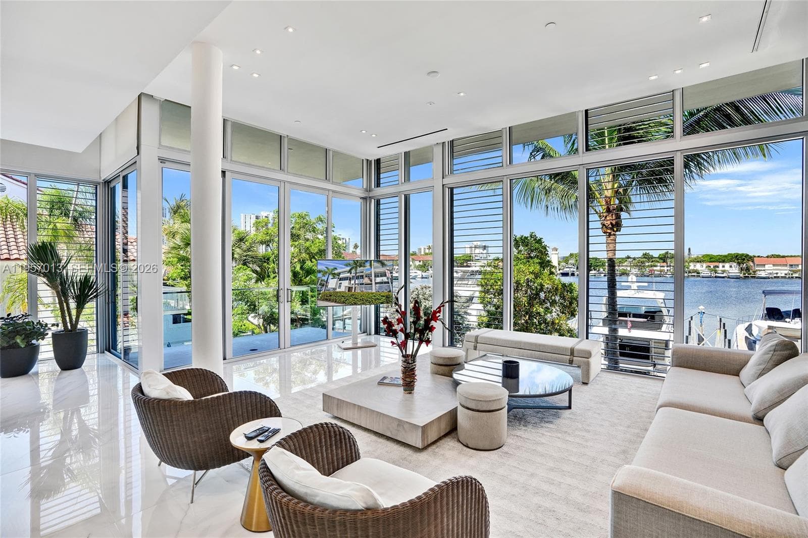 3750 Yacht Club Dr TH1 photo 5
