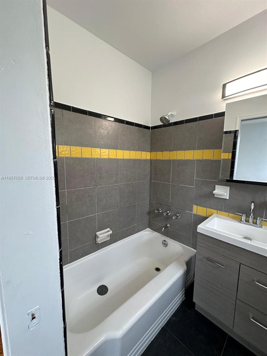 1289 Marseille Dr 50 photo 18