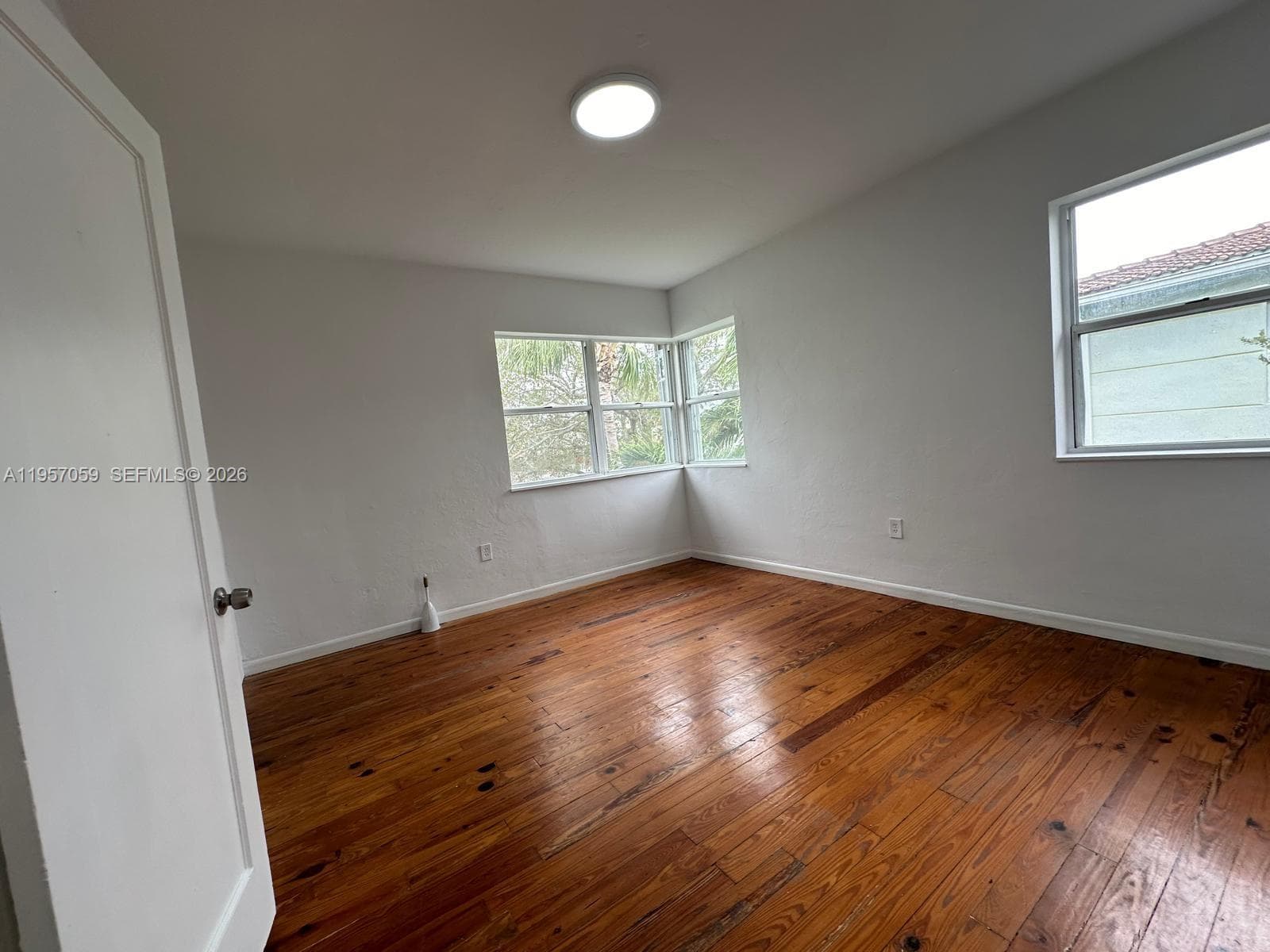 1289 Marseille Dr 50 photo 15