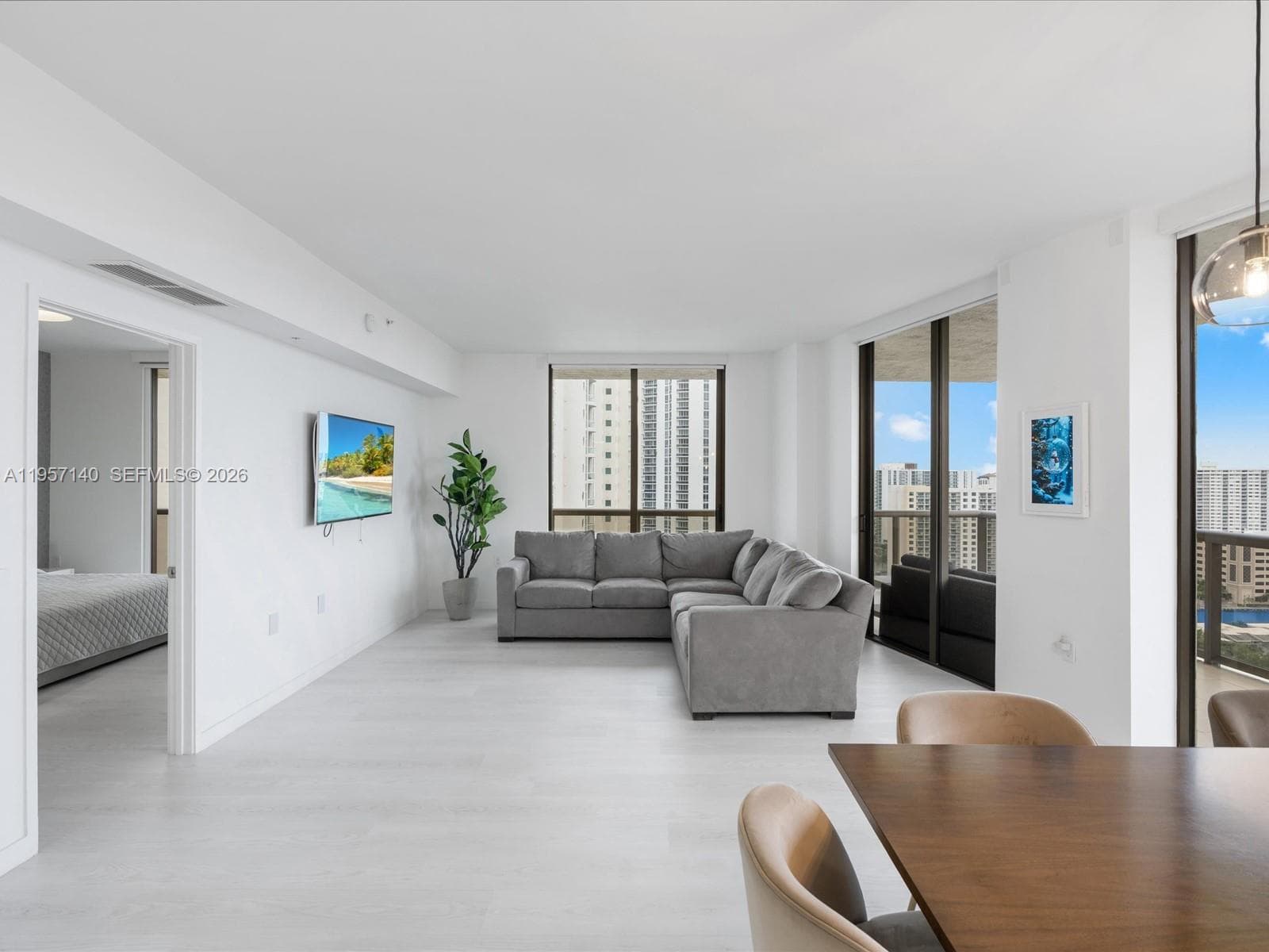 16275 Collins Ave 1804 photo 9