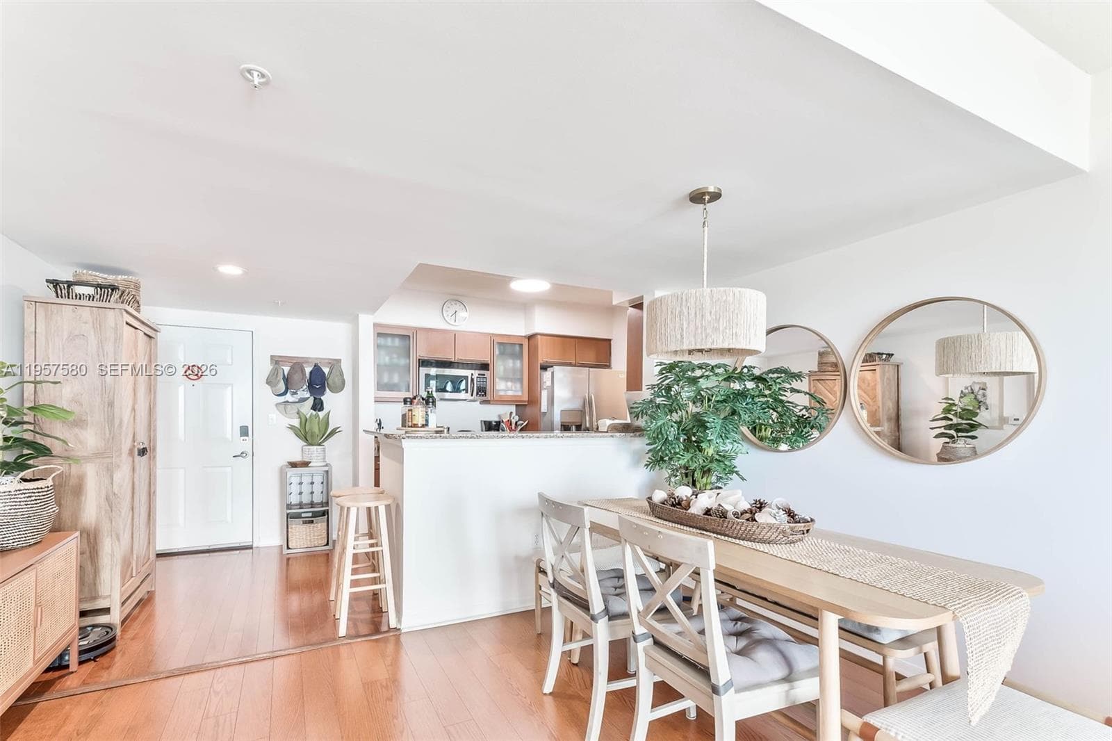2080 S Ocean Dr 506 photo 11