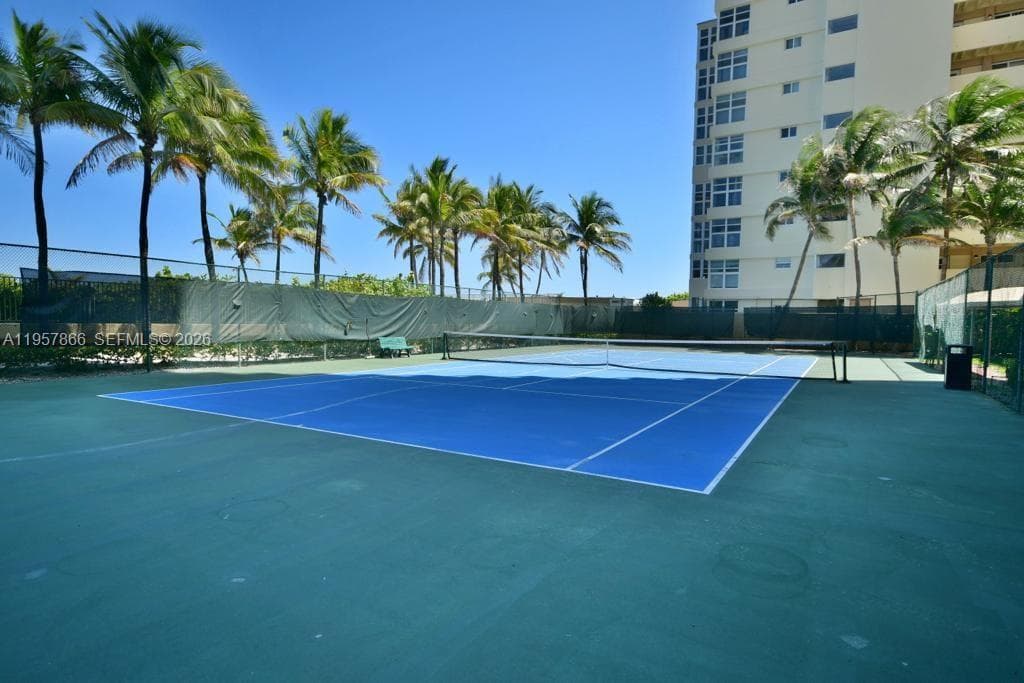 2080 S Ocean Dr 303 photo 16