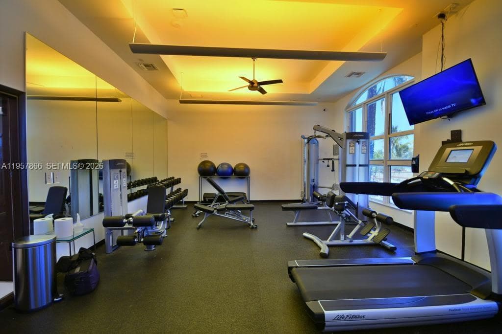 2080 S Ocean Dr 303 photo 8
