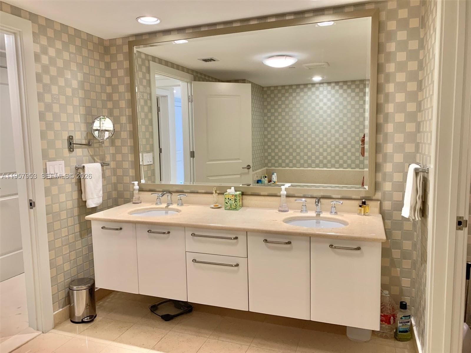 3101 S Ocean Dr 1701 photo 17