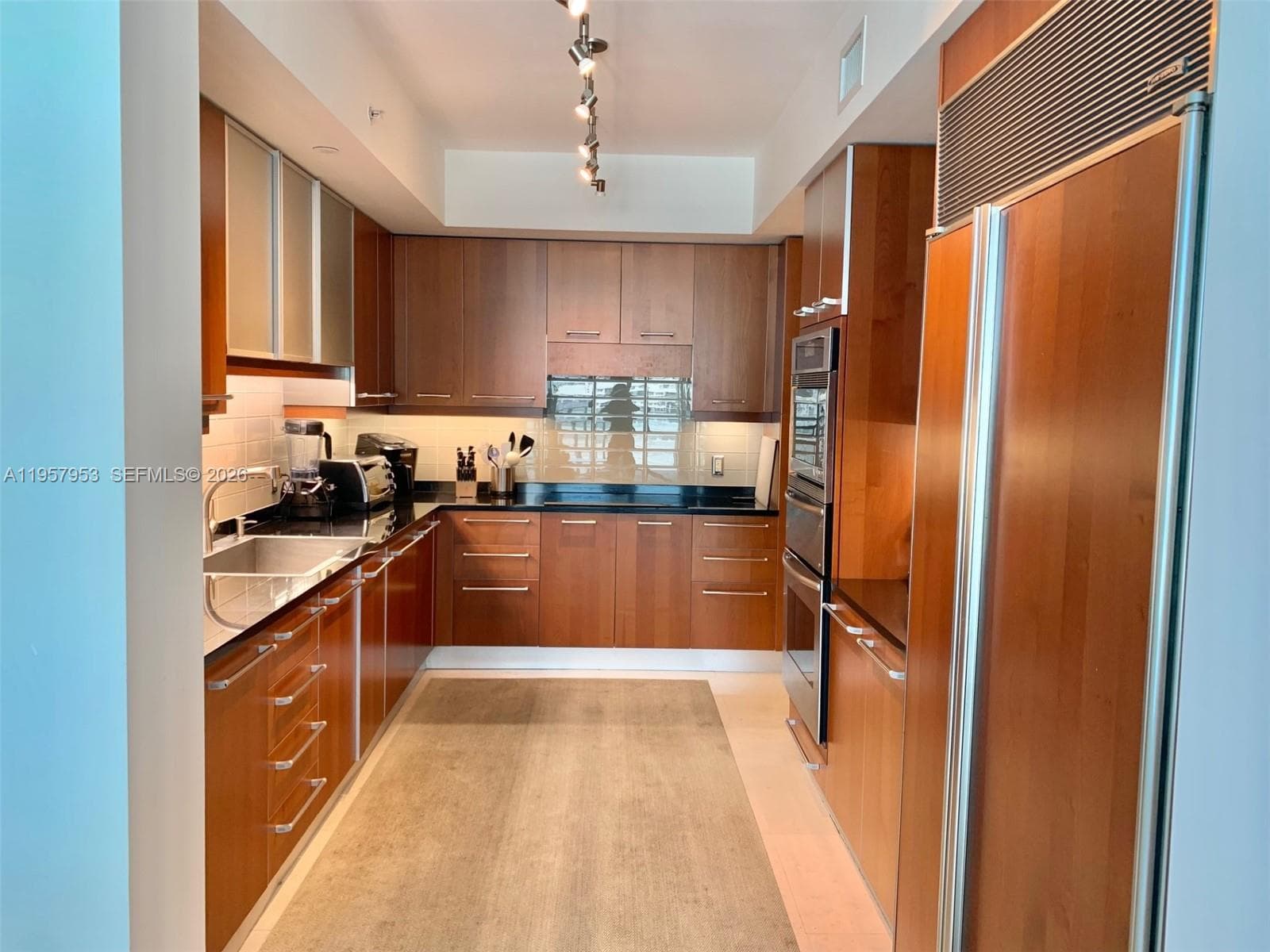 3101 S Ocean Dr 1701 photo 24