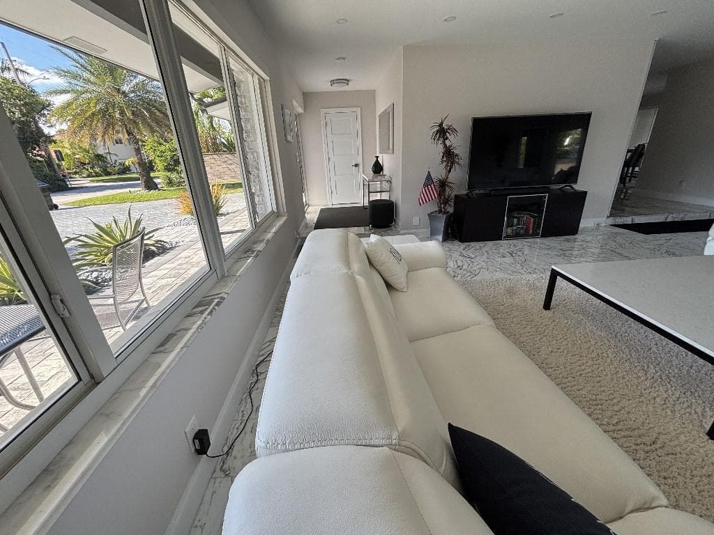 3017 NE 57th Street photo 6