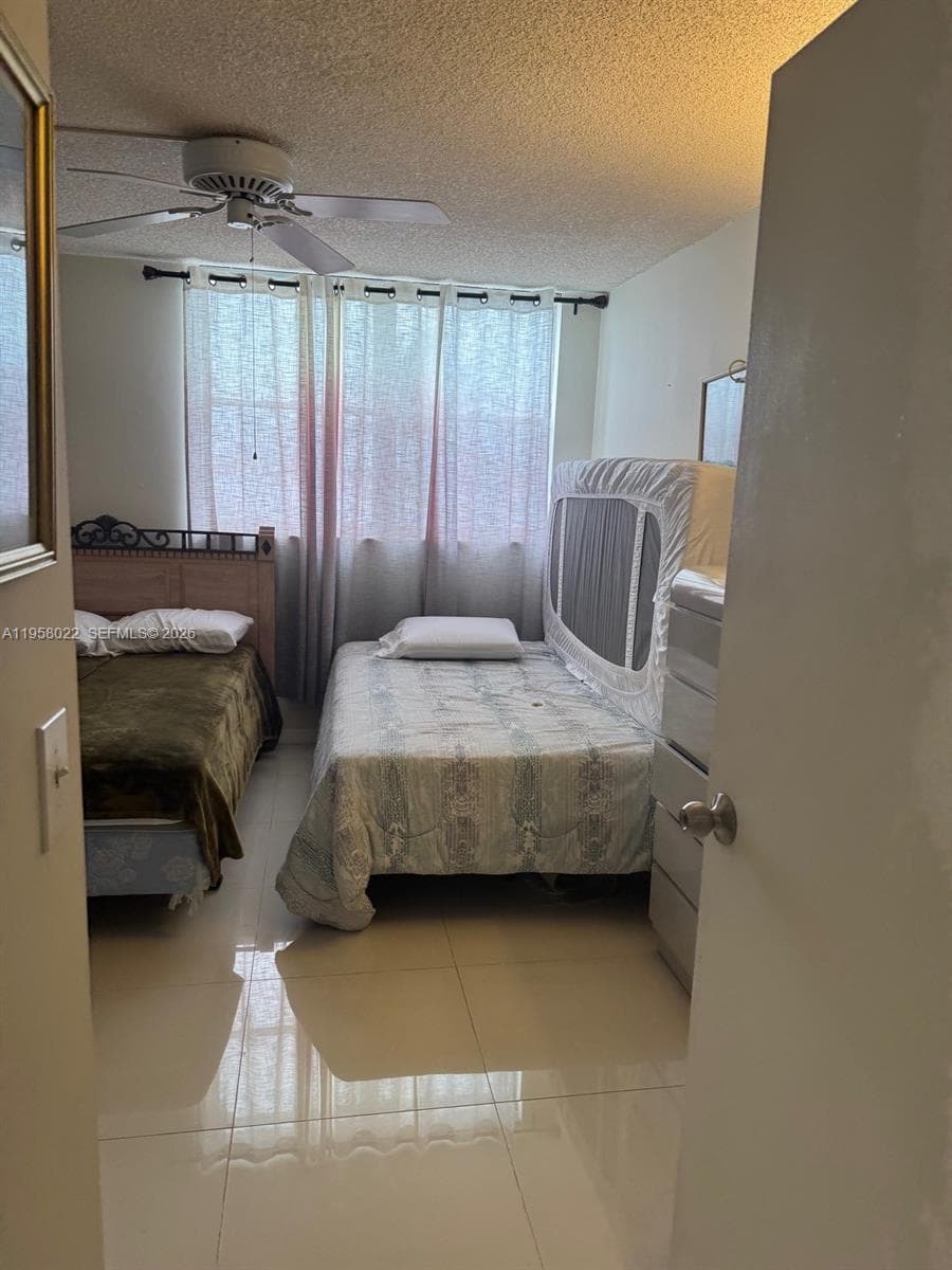 2821 N Miami Beach Blvd 3L photo 7